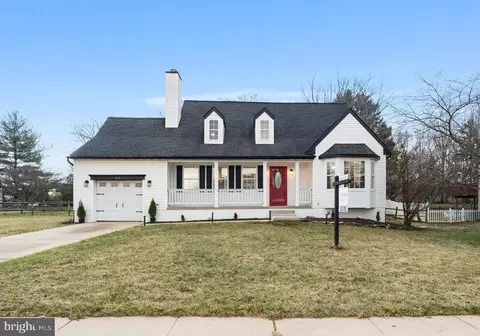319 Buck Cash Dr, Westminster, MD 21158
