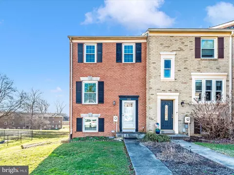 715 Horpel Dr, Mount Airy, MD 21771