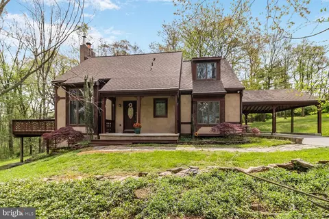 989 Ridge Rd, Finksburg, MD 21048