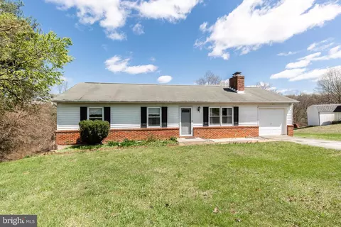 3425 Viewridge Cir, Manchester, MD 21102
