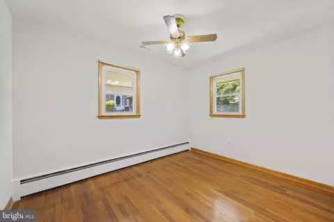 Bedroom - 812 William Ave, Westminster, MD 21157 photo 2 of 4
