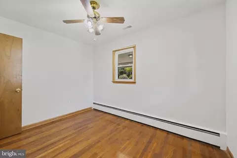 Bedroom - 812 William Ave, Westminster, MD 21157 photo 4 of 4