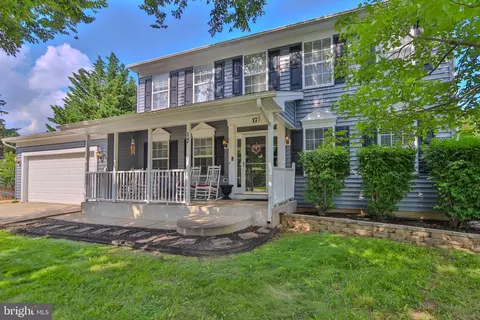 17 Spyglass Ct, Westminster, MD 21158