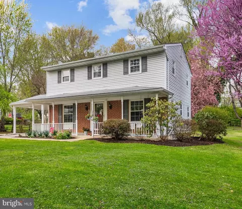 2120 Country Fair Ln, Sykesville, MD 21784