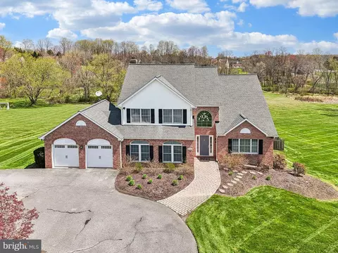5724 Steeple Chase Rd, Sykesville, MD 21784