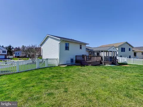 47 Falling Leaf Ct, Westminster, MD 21157 photo 38