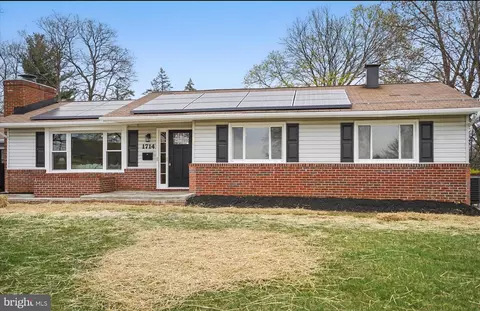 1714 Sams Creek Rd, Westminster, MD 21157