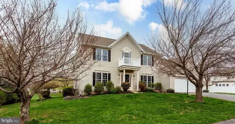 802 Kittery Dr, Sykesville, MD 21784