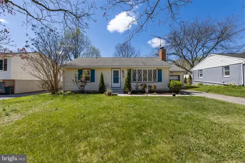 508 Poole Rd, Westminster, MD 21157
