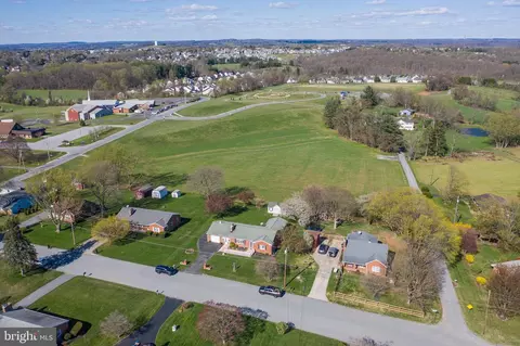 View/Area - 237 Bezold Ave, Westminster, MD 21157 photo 1 of 2