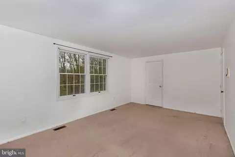 Living - 641 Hook Rd, Westminster, MD 21157 photo 5 of 7