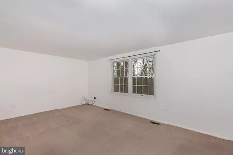 Living - 641 Hook Rd, Westminster, MD 21157 photo 6 of 7