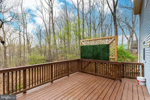 Exterior - 641 Hook Rd, Westminster, MD 21157 photo 14 of 18
