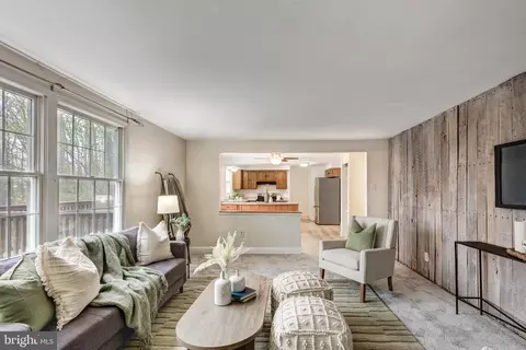 Living - 641 Hook Rd, Westminster, MD 21157 photo 4 of 7