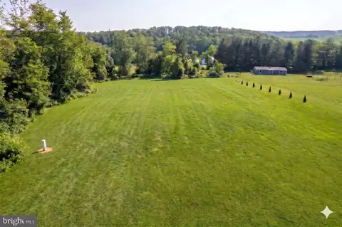 1555 Humbert Schoolhouse Rd, Westminster, MD 21158