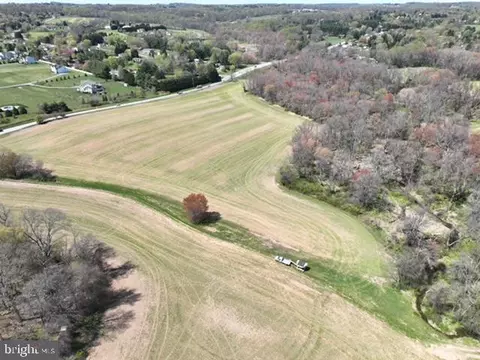 250 Obrecht Rd, Sykesville, MD 21784