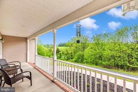 1137 Arnold Rd, Westminster, MD 21157 photo 9