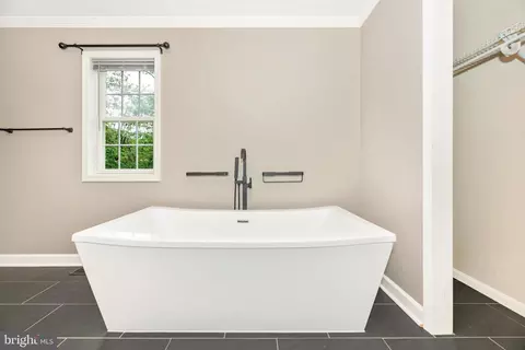 1137 Arnold Rd, Westminster, MD 21157 photo 30