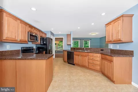 1137 Arnold Rd, Westminster, MD 21157 photo 17