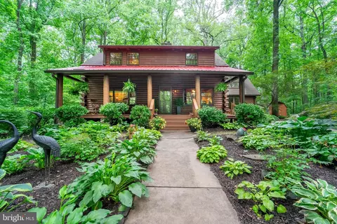 7100 Brangles Rd, Marriottsville, MD 21104