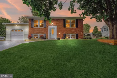 7048 Macbeth, Sykesville, MD 21784