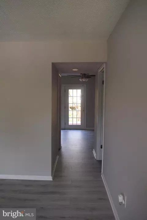 Entry Way - 791 Windsor Ct, Westminster, MD 21158 photo 4 of 10