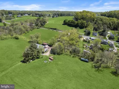 932 Old Manchester Rd, Westminster, MD 21157