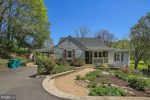 3320 Nicholson Rd, Westminster, MD 21157