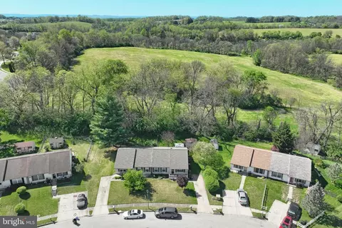 View/Area - 307 Wampler Ct, Westminster, MD 21158 photo 1 of 10