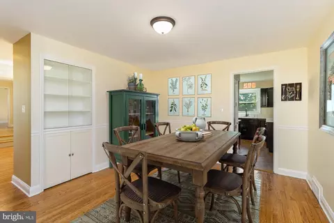 1307 Summit St, Hampstead, MD 21074 photo 9