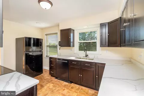 1307 Summit St, Hampstead, MD 21074 photo 11