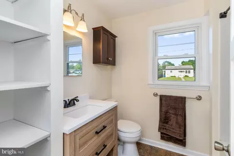 1307 Summit St, Hampstead, MD 21074 photo 16