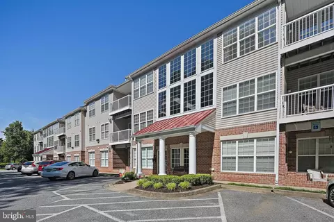 1599 Homeland Dr #3A, Eldersburg, MD 21784
