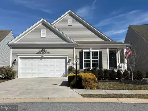 408 Clubside Dr #287, Taneytown, MD 21787