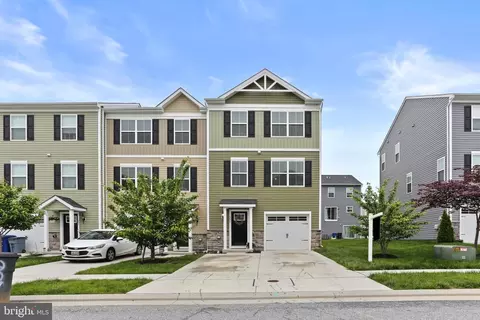209 Sheridan St, Taneytown, MD 21787