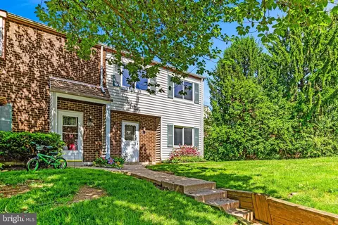 4304 White Oak Ct #4304, Hampstead, MD 21074