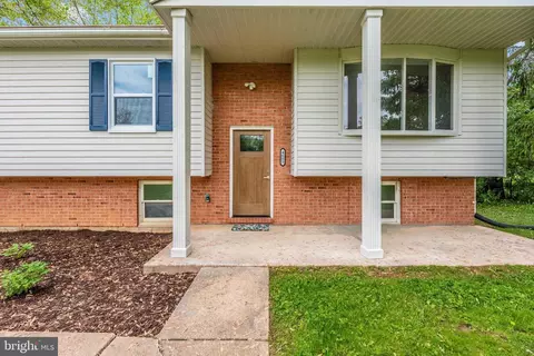 Exterior - 4605 Dave Rill Rd, Hampstead, MD 21074 photo 3 of 6