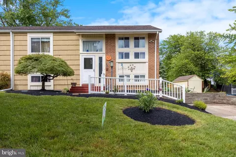 4308 Dogwood Dr, Hampstead, MD 21074