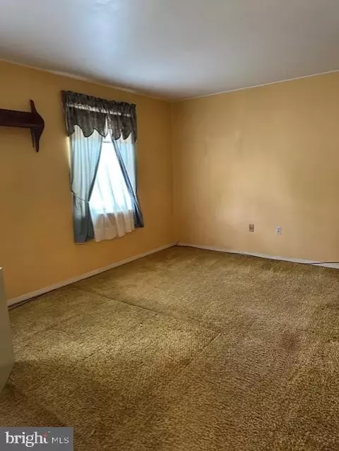 310 Bishop Ct, Westminster, MD 21157 photo 8