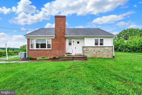 4207 Upper Beckleysville Rd, Hampstead, MD 21074