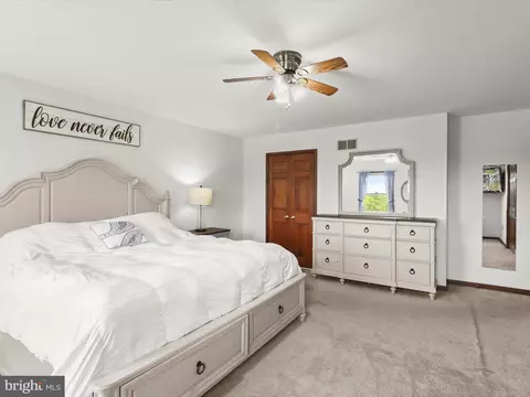 Bedroom - 1780 E Mayberry Rd E, Westminster, MD 21158 photo 3 of 11