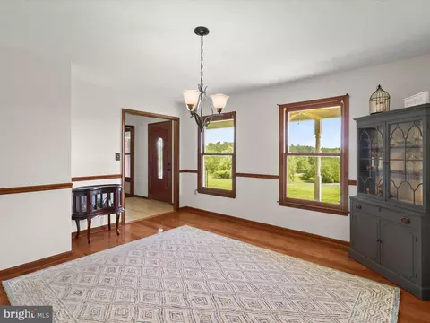 Entry Way - 1780 E Mayberry Rd E, Westminster, MD 21158 photo 2 of 4
