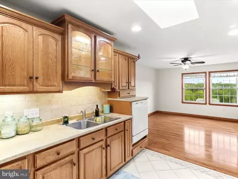 Kitchen - 1780 E Mayberry Rd E, Westminster, MD 21158 photo 7 of 10
