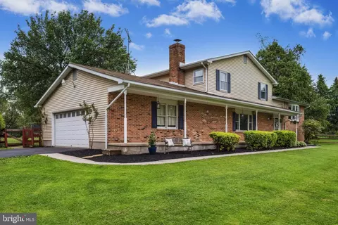 3825 Salem Bottom Rd, Westminster, MD 21157