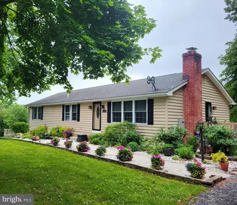4732 Babylon Rd, Taneytown, MD 21787