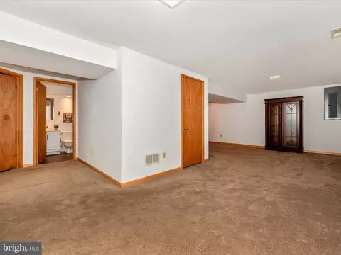 4106 Teklen Dr, Westminster, MD 21157 photo 38