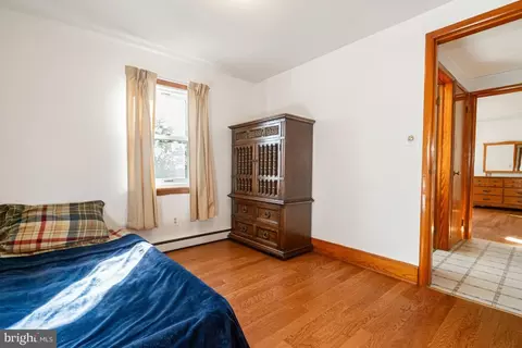 Bedroom - 210 Hook Rd, Westminster, MD 21157 photo 5 of 8