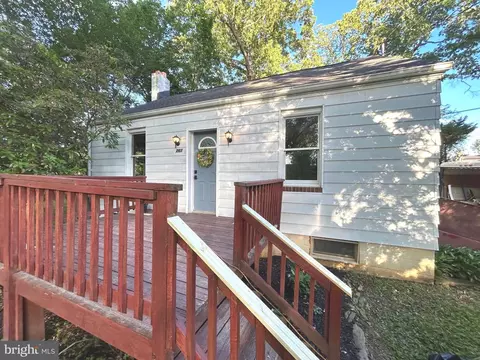 261 Klee Mill Rd, Sykesville, MD 21784