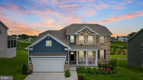 677 N Chandler Dr, Westminster, MD 21157