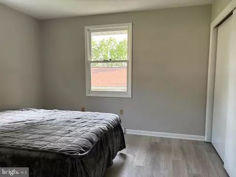 Bedroom - 4202 Wolf Ct, Hampstead, MD 21074 photo 4 of 5